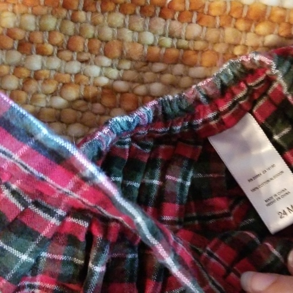 24 Month 2t plaid Christmas dress outfit baby girl - Picture 3 of 3